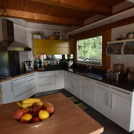 Spacieux, Skis Aux Pieds Avec Sauna, Jacuzzi Et Salle De Sport, Proche Centre Et Pistes - Fr-1-467-68 Alpesi faház