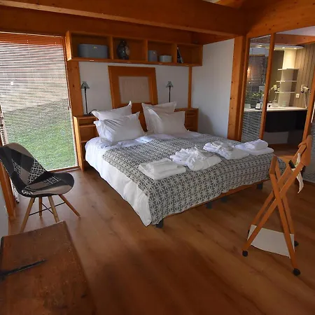 Spacieux, Skis Aux Pieds Avec Sauna, Jacuzzi Et Salle De Sport, Proche Centre Et Pistes - Fr-1-467-68