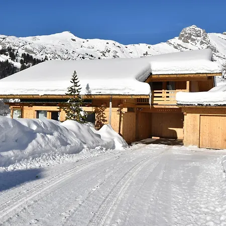Spacieux, Skis Aux Pieds Avec Sauna, Jacuzzi Et Salle De Sport, Proche Centre Et Pistes - Fr-1-467-68
